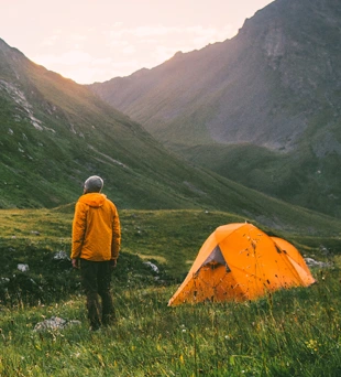 Camping à la montagne